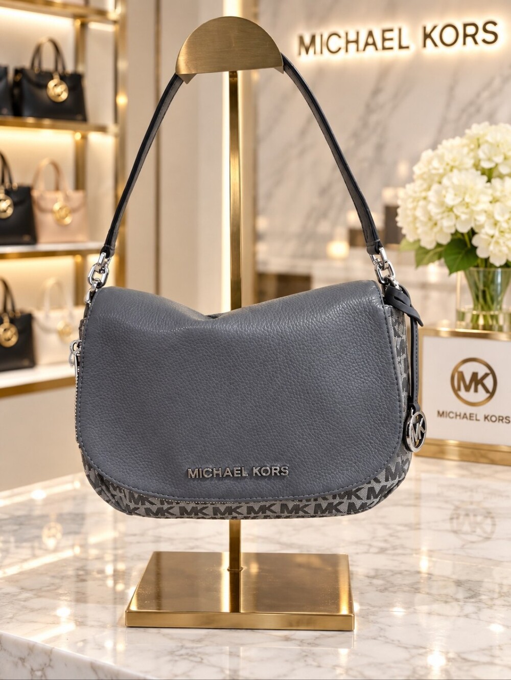 MK172 Michael Kors Bedford shoulder bag